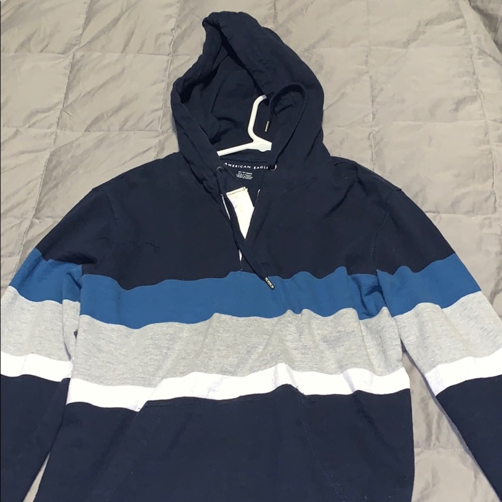 Light weight pull over sweatshirt